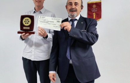 Entrega del premio. RC Teruel